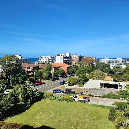 Beach Pad At North Wollongong Exterior photo